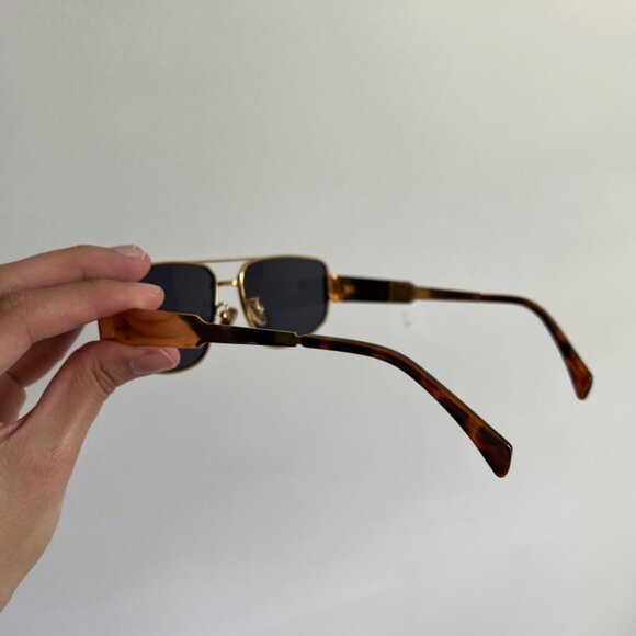 Trending aviator style sunglasses main image 5